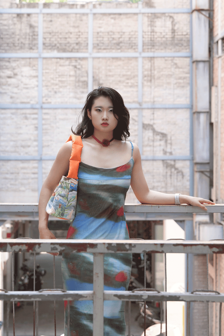 [Eastern Gifts] x Zhu Zhu: Wearable Art Mini Bucket Bag - Eastern Gifts
